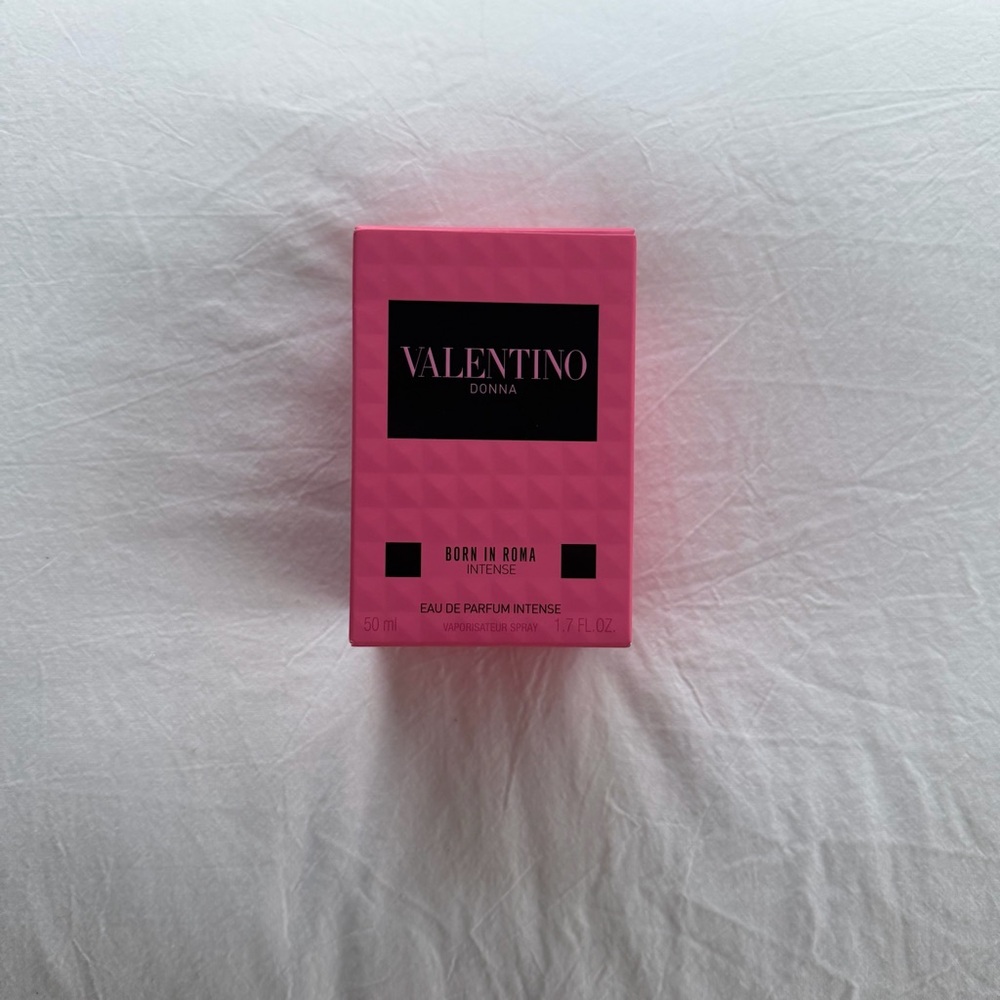 Valentino Born in Roma intense hair mist”